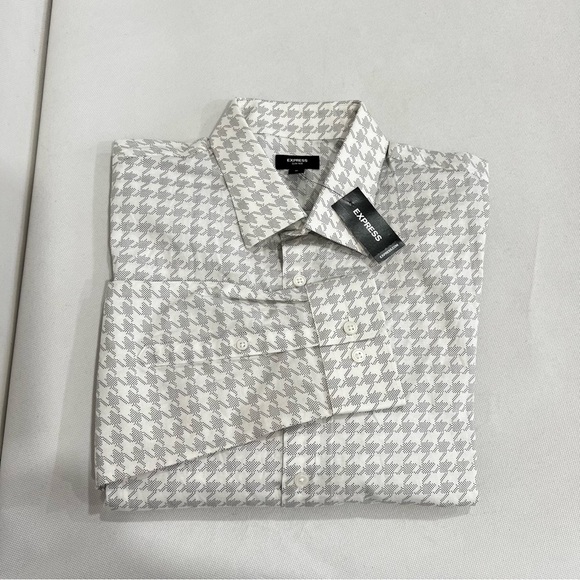 Express Dress Shirt Size Medium Slim Button-Up Gray/White Houndstooth Long Sleev - Picture 5 of 6